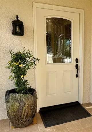 Photo #4: LG25066376 Listing