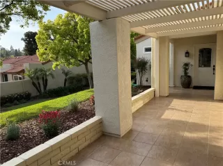 Photo #5: LG25066376 Listing