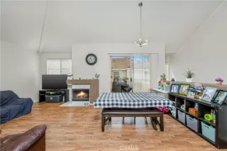 Photo #4: LG25072405 Listing