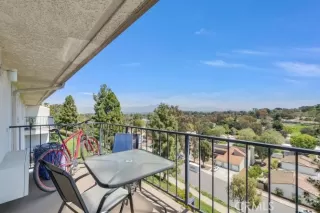 Photo #3: LG25075361 Listing