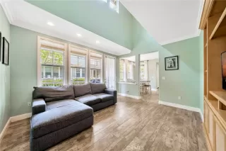 Photo #5: LG25122170 Listing 