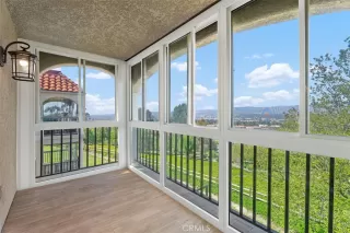 Photo #5: LG25122718 Listing 