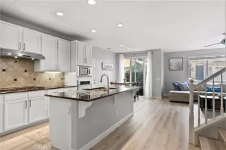 Photo #3: LG25126523 Listing 