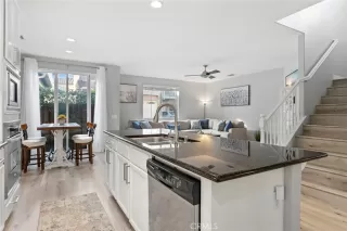 Photo #6: LG25126523 Listing 