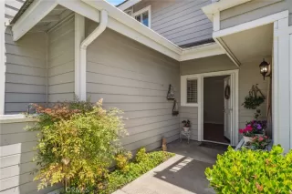 Photo #2: LG25130781 Listing