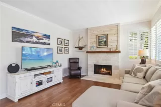 Photo #5: LG25130781 Listing