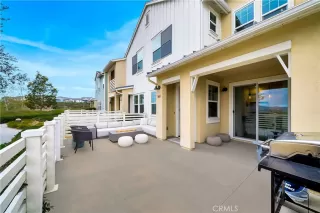 Photo #2: LG25137360 Listing 