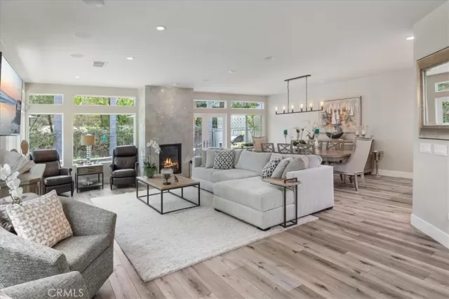 MLS: LG25139802 Condo For Sale