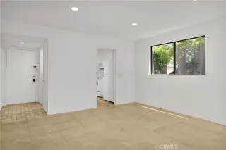 Photo #6: LG25143195 Listing 