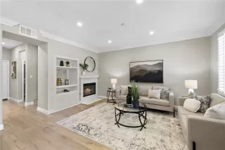 Photo #2: LG25145399 Listing 