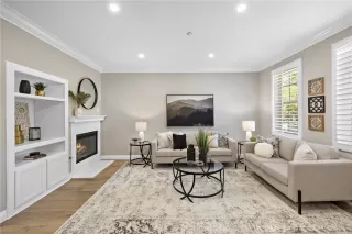 Photo #3: LG25145399 Listing 