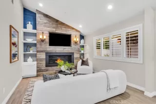 Photo #3: LG25148278 Listing 