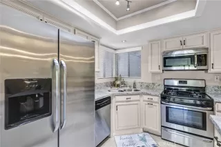 Photo #4: LG25153439 Listing 