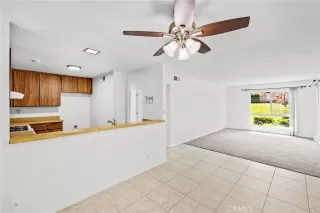 Photo #5: LG25159624 Listing