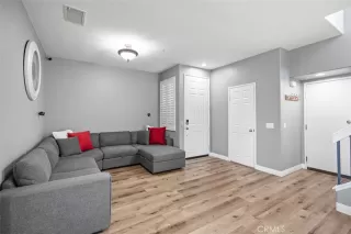 Photo #6: LG25166994 Listing