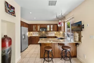 Photo #2: LG25172708 Listing 