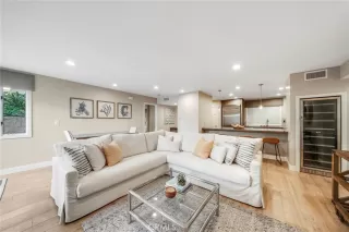 Photo #5: LG25194851 Listing 