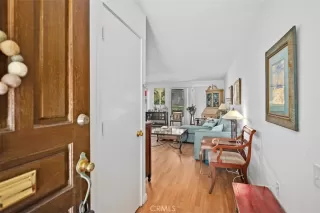 Photo #5: LG25217143 Listing 