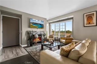 Photo #5: LG25217761 Listing 