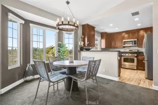 Photo #6: LG25217761 Listing 