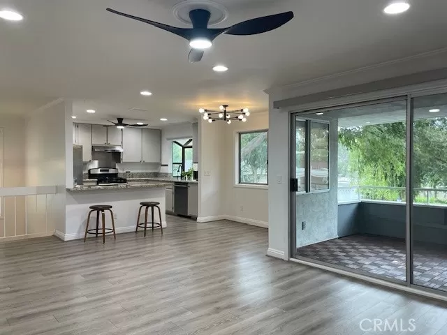 MLS: LG25219268 Condo For Sale