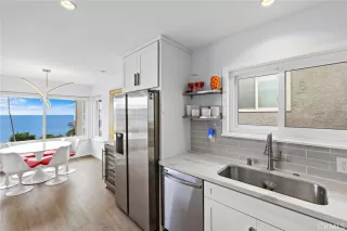 Photo #5: LG25227029 Listing