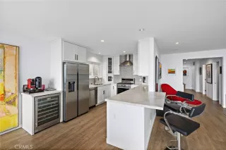 Photo #6: LG25227029 Listing