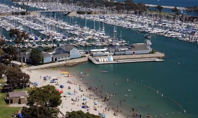 MLS: LG25266374 Condo For Sale