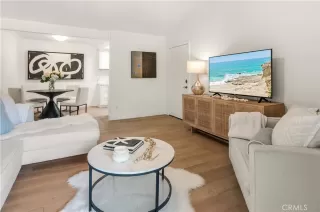 Photo #4: LG25266374 Listing 