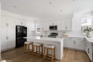 Photo #4: LG25266909 Listing 