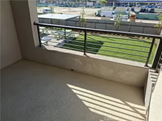 Photo #4: LG25271346 Listing 