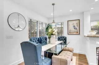 Photo #4: LG25274162 Listing