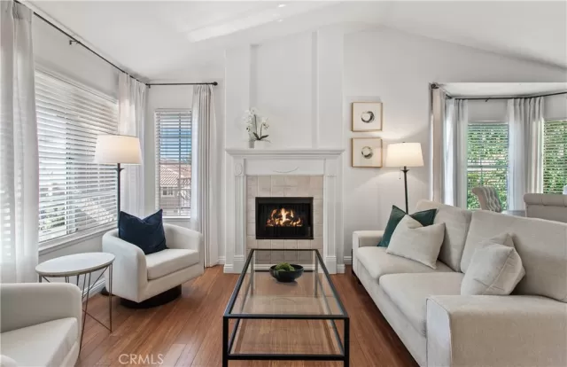 MLS: LG26014444 Condo For Sale