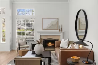 Photo #4: LG26015072 Listing 