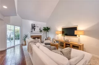 Photo #3: LG26021188 Listing 