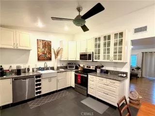 Photo #1: LG26044374 Listing 