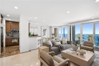 Photo #4: LG26049856 Listing 