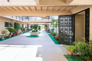 Photo #3: LG26059914 Listing 