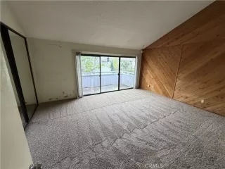 Photo #5: LG26063454 Listing 