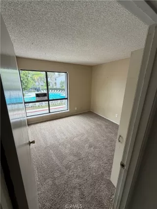 Photo #6: LG26063454 Listing 