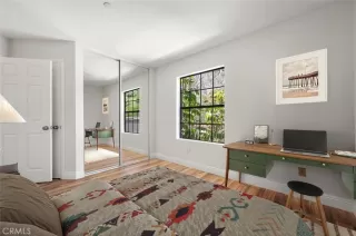 Photo #5: LG26110367 Listing 
