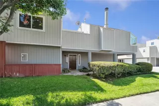 Photo #3: LG26137643 Listing 