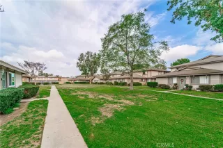 Photo #5: MB23029291 Listing