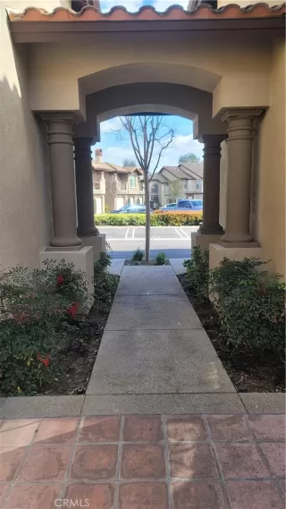 Photo #3: MB23041003 Listing 