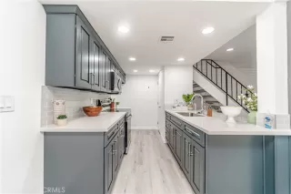 Photo #1: MB23053476 Listing