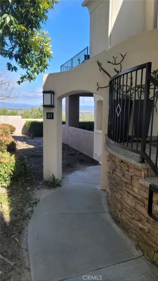 Photo #5: MB23054326 Listing