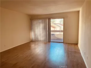 Photo #3: MB23125408 Listing 