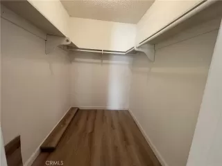 Photo #5: MB23125408 Listing 