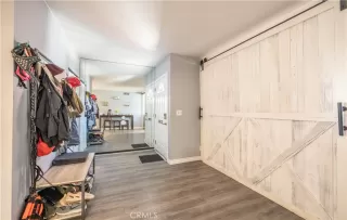 Photo #2: MB23146892 Listing