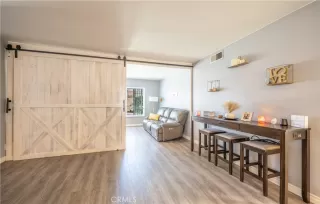 Photo #3: MB23146892 Listing